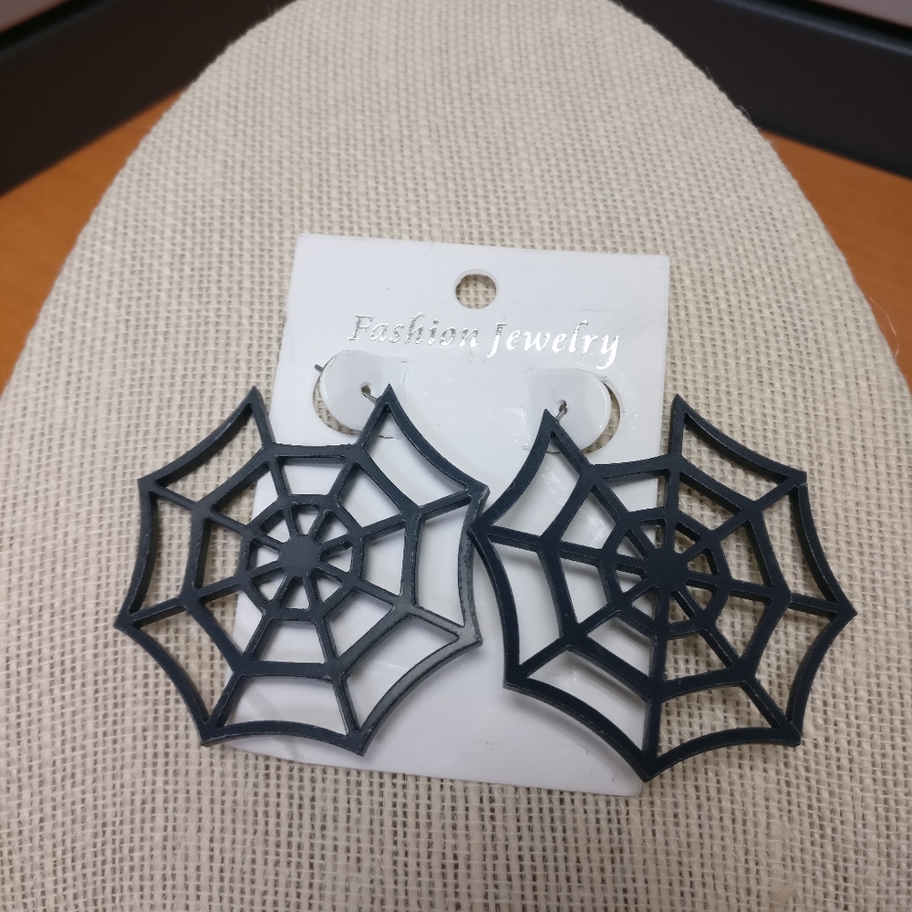 🆕 Halloween Spiderweb earrings🕸️